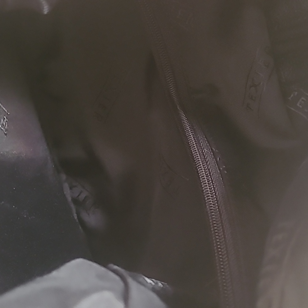 Texier Chic Black Leather Hobo Bag - Picture 6 of 10